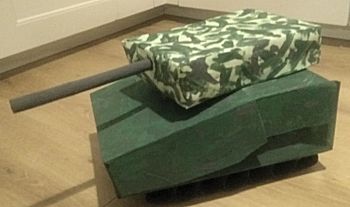 Tank in camouflagekleuren