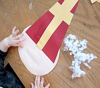 Sinterklaas hoofd maken van papier